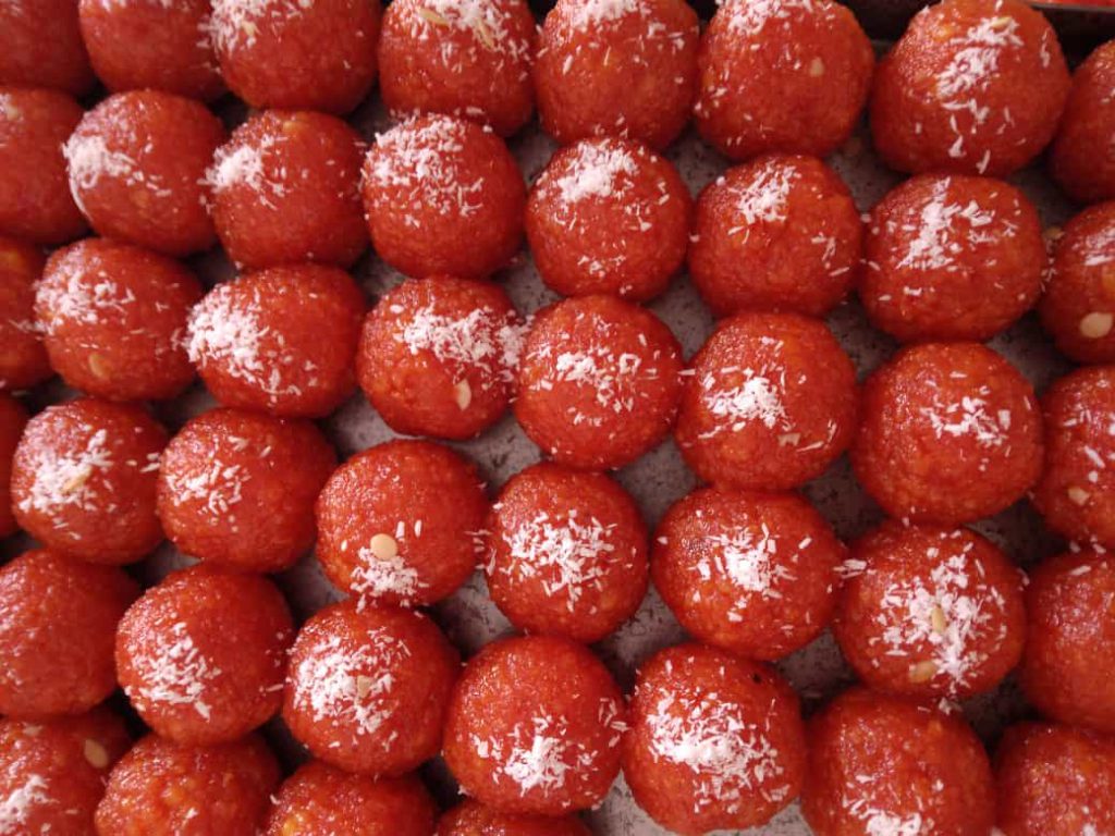 Wide selection of Indian spices, rice, and snacks in Pordenone