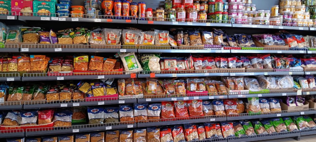 Authentic South Asian supermarket in Pordenone with Indian and Pakistani products